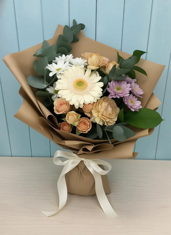 Букет цветов из: Герберы и Хризантемы в Южно-Сухокумске