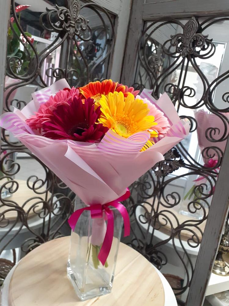 Букет цветов из: Герберы в Южно-Сухокумске