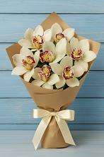 Букет цветов из:  Орхидеи и Розы в Южно-Сухокумске